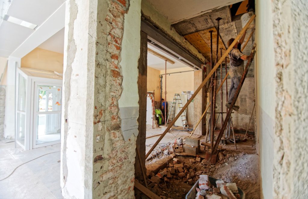 Lavorazioni coordinate in un cantiere Casa Chiavi in Mano